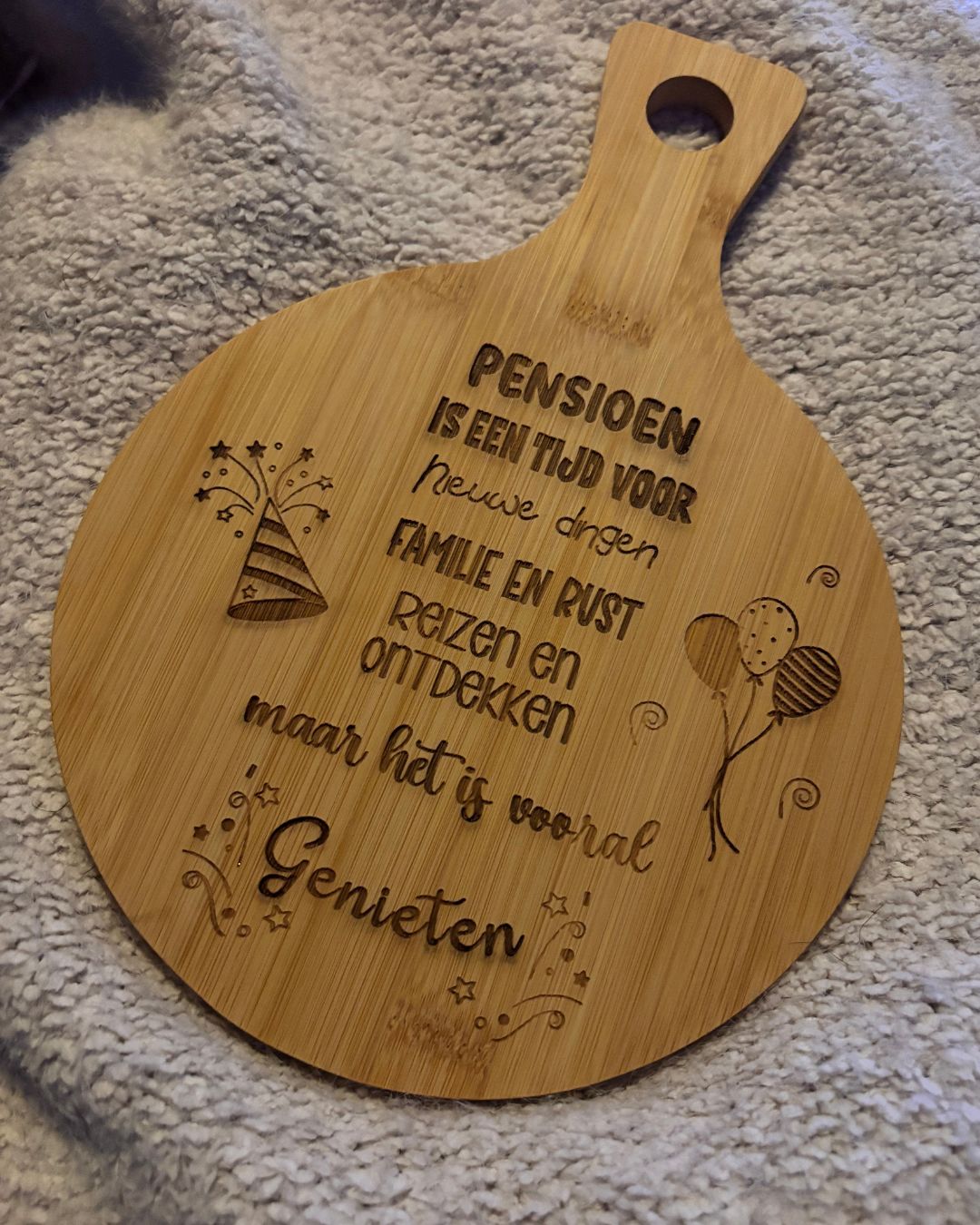 Pensioen is genieten - serveerplank